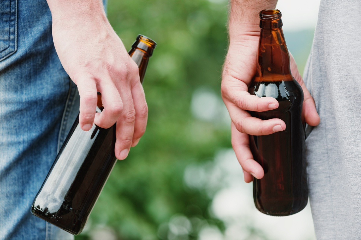 Стадії алкоголізму: від перших ознак до важкої залежності